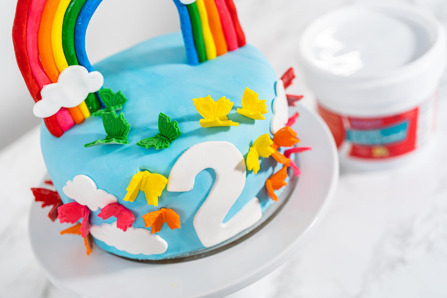 Bakerpan Premium Rolled White Fondant for Cake Decorating - 1 Pound, Buttercream Flavor