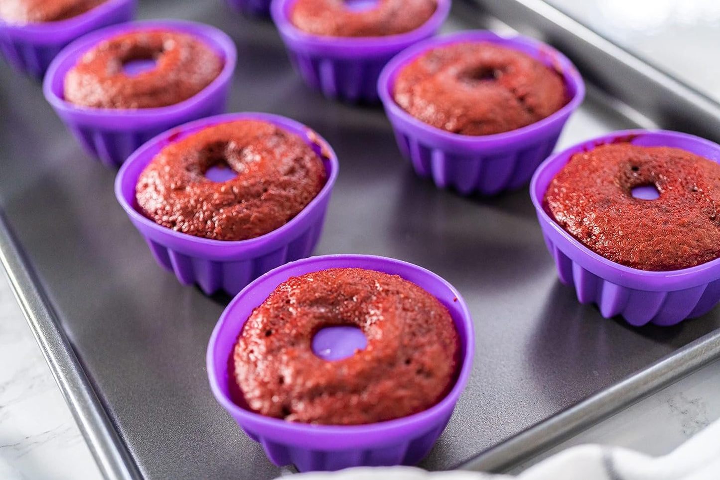 Bakerpan Silicone Mini Fluted Mold, Jello and Mini Cake Mold - 3 Inch