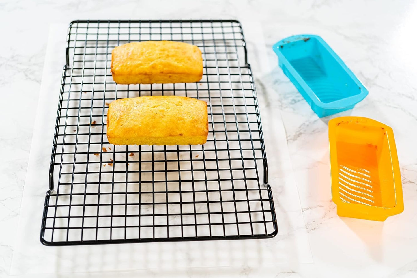Bakerpan Silicone Mini Loaf Pans for Baking, Mini Cake Pans, 4.5" Mini Baking Pan