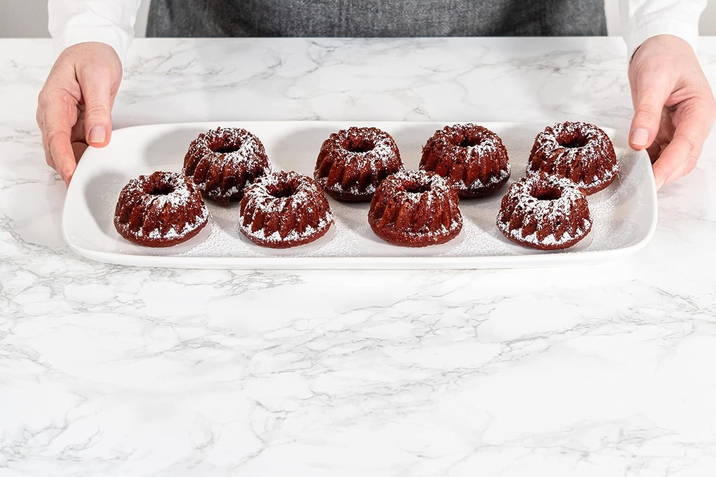 Bakerpan Silicone Mini Fluted Mold, Jello and Mini Cake Mold - 3 Inch