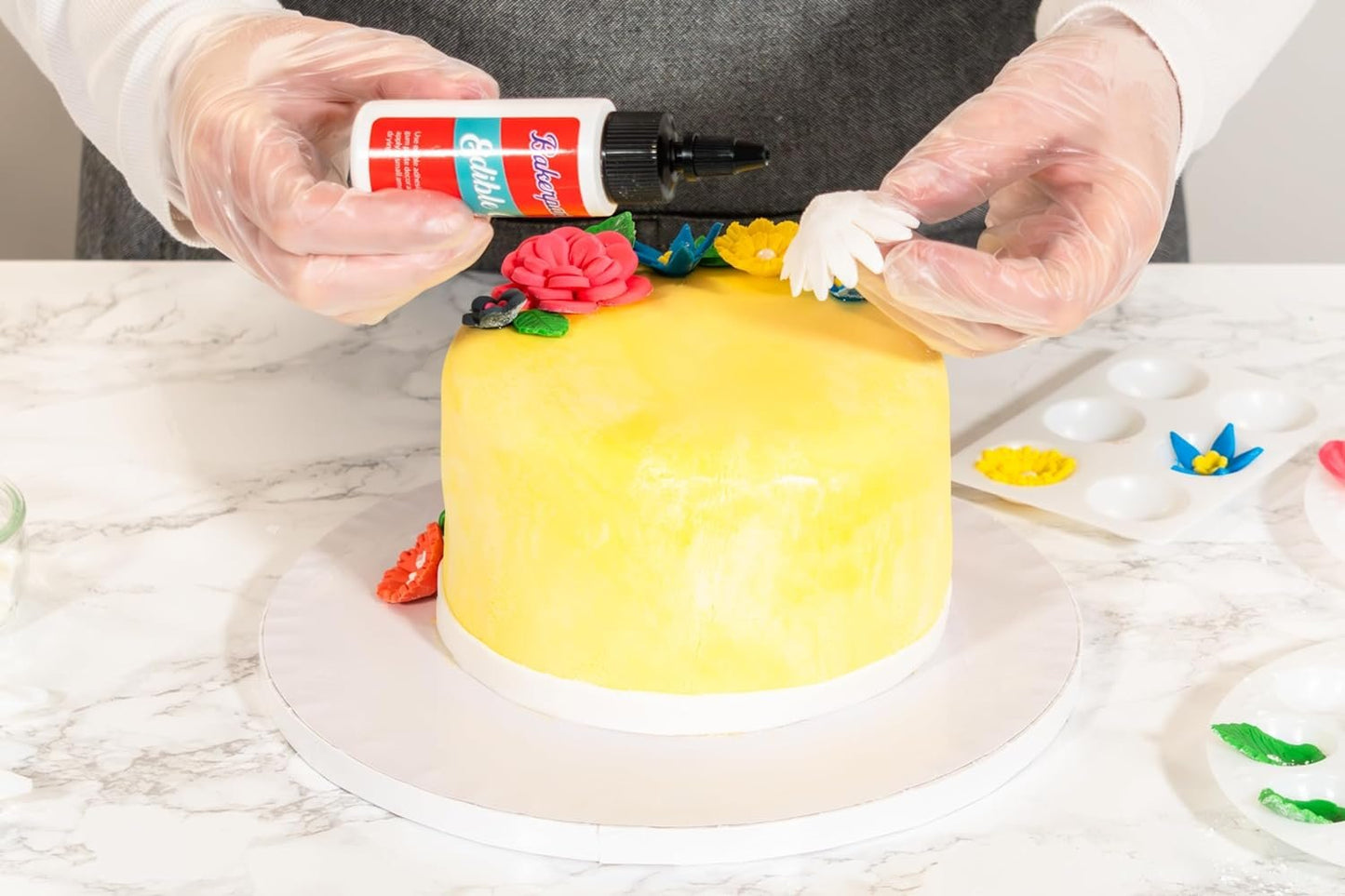 Bakerpan Edible Glue for Fondant, Cake Decorations - 2 Ounce Edible Adhesive